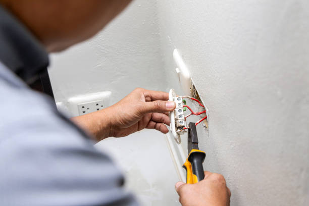 Best Residential Electrician Services  in Lake Lorelei, OH
